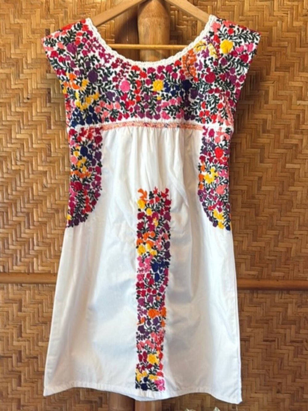 Santa Marguerite San Antonino Oaxacan embroidered floral Mini Sundress xs / s